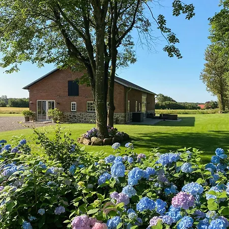 Renovated Barn By Haervejen In Peaceful Nature Vejen
