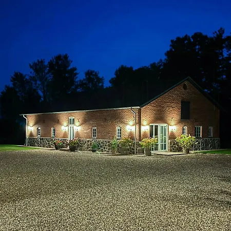 Renovated Barn By Haervejen In Peaceful Nature Dom wakacyjny Vejen